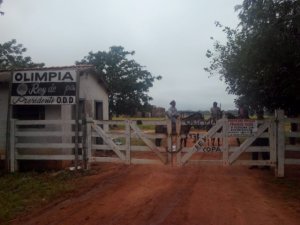 ultimatum-del-epp-exigen-pago-usd-300-mil-los-dominguez