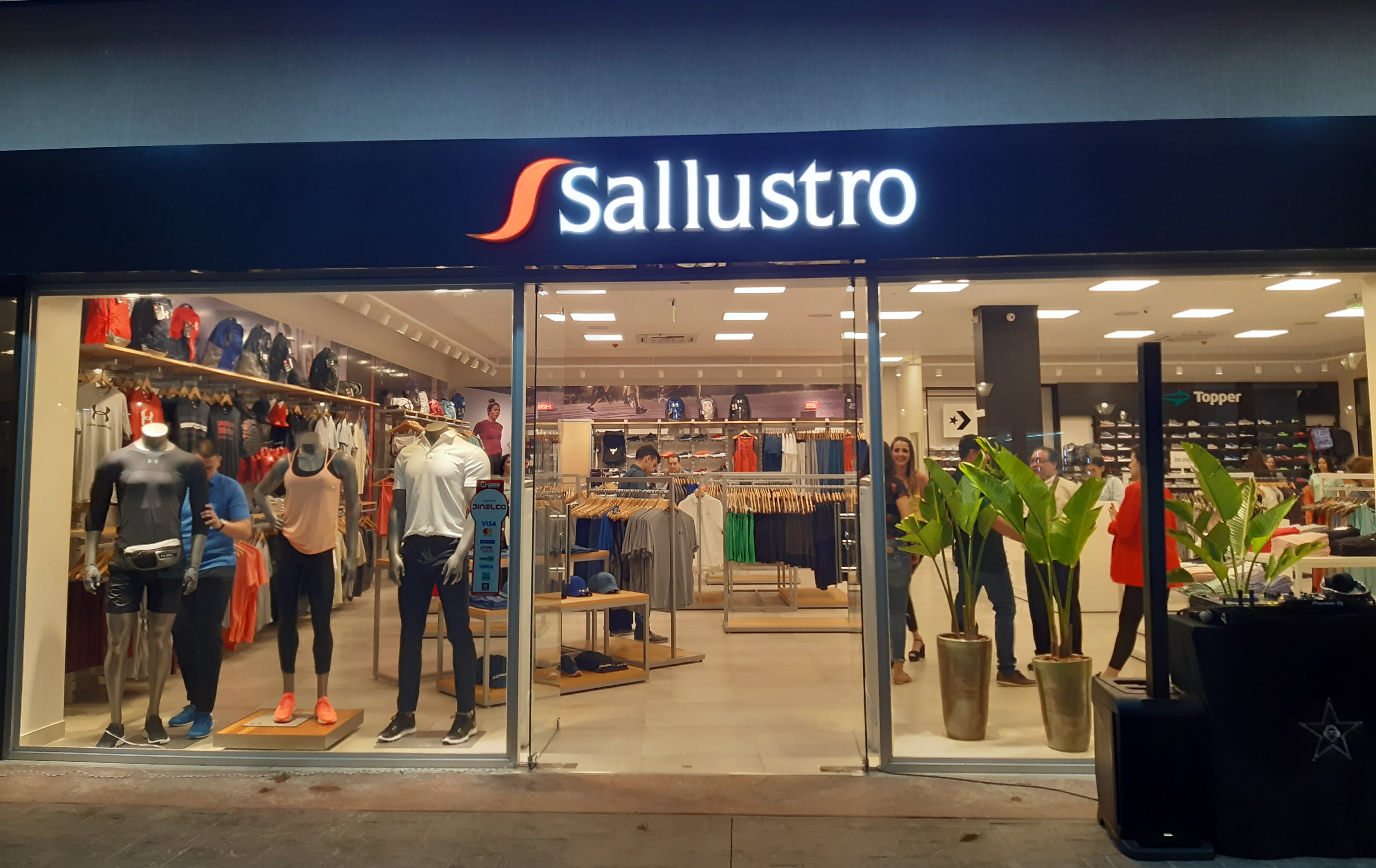Tiendas Sallustro abre su nueva sucursal en el Paseo 1811 - Obedira